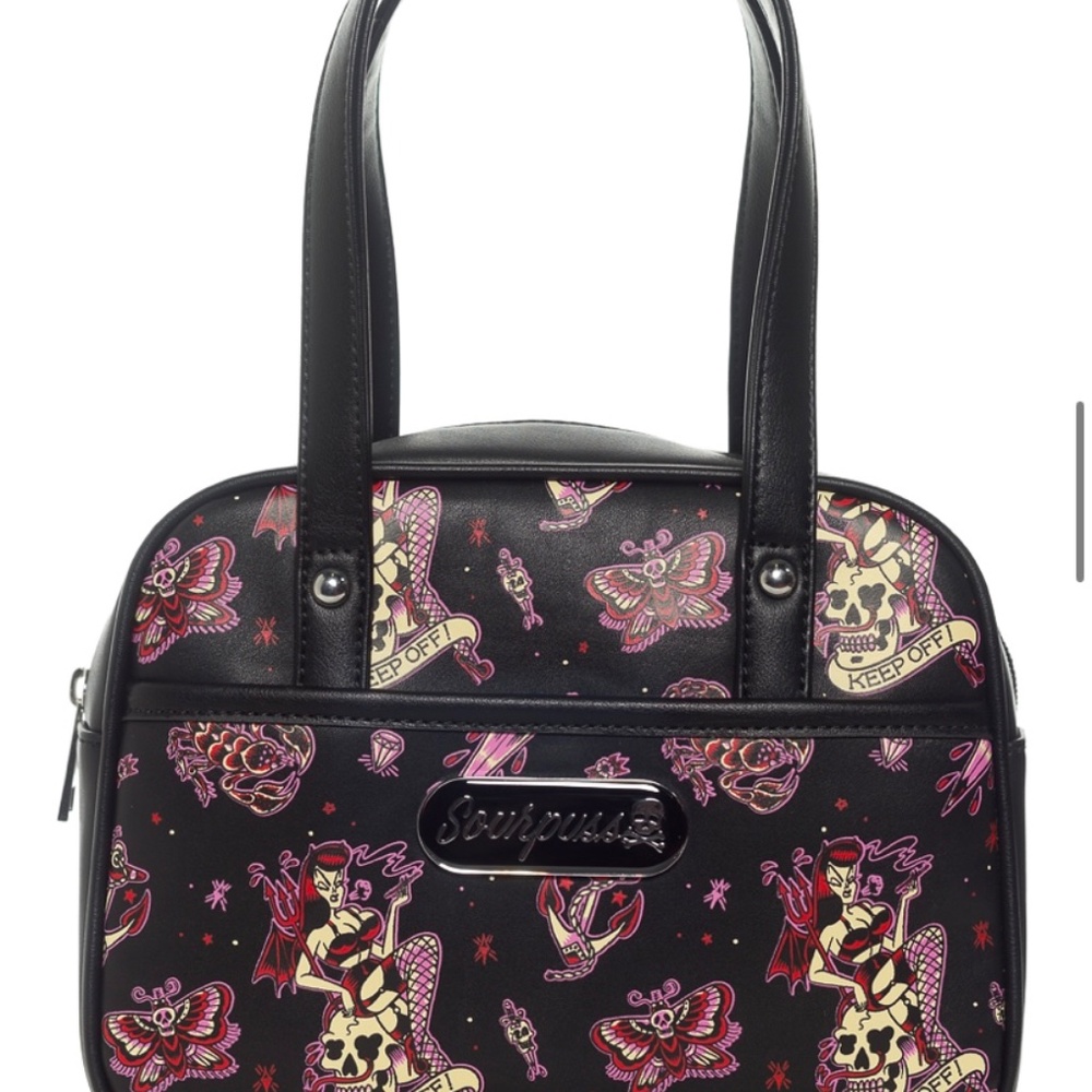 ISO sourpuss clothing items - Picture 4 of 5